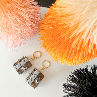 Oh BoOoOoOoK! Earrings