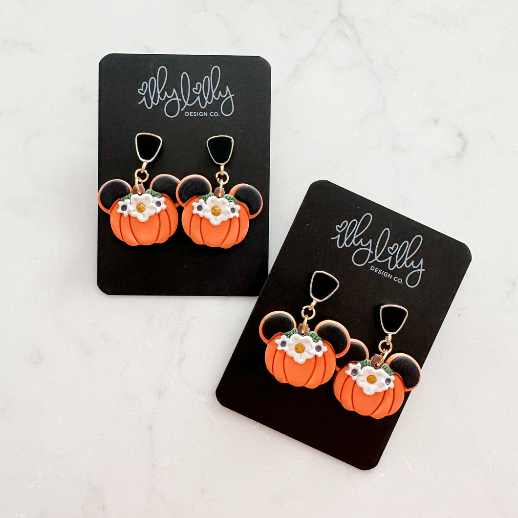 MNSSHP Floral Pumpkins