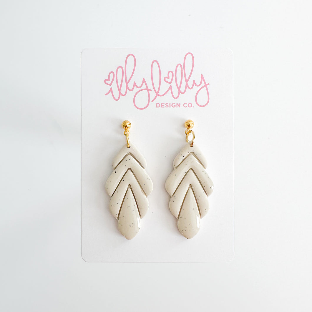 Speckled Cream Feather Drops