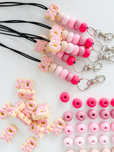 Load image into Gallery viewer, XO Cookie Lanyard