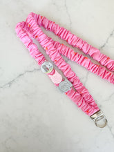 Load image into Gallery viewer, Elephant and Piggie Pin Set