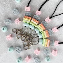 Load image into Gallery viewer, Piggie And Gerald Bookish Lanyard