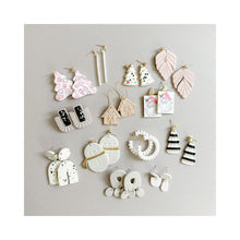 Load image into Gallery viewer, Illy Lilly Surprise Earring Advent Box : 12 Illy Lilly Surprises