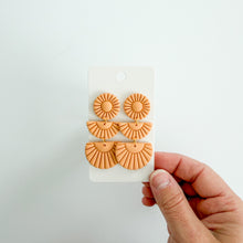Load image into Gallery viewer, Squash Ophelia Earrings (orange)