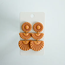Load image into Gallery viewer, Squash Ophelia Earrings (orange)