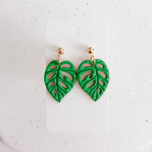 Load image into Gallery viewer, Monstera Dew Drop Earrings